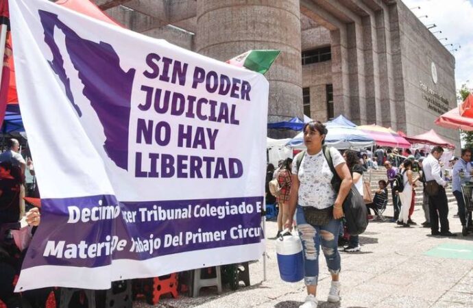 Empezó la mesa de diálogo en el CJF para definir rumbo del paro en el Poder Judicial