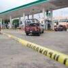 Hombre le dispara a su expareja en una gasolinera de Puebla