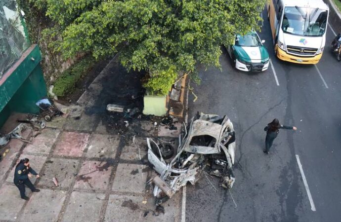 Brutal choque de un BMW en Paseo de la Reforma