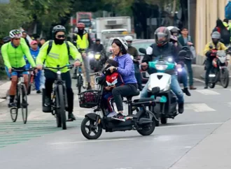 Neza pide regulación de uso de scooters al congreso del Estado de México